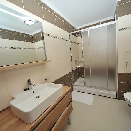 Marma Hotel Ortakentyahşi
