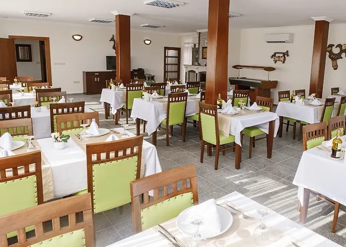 Marma Hotel